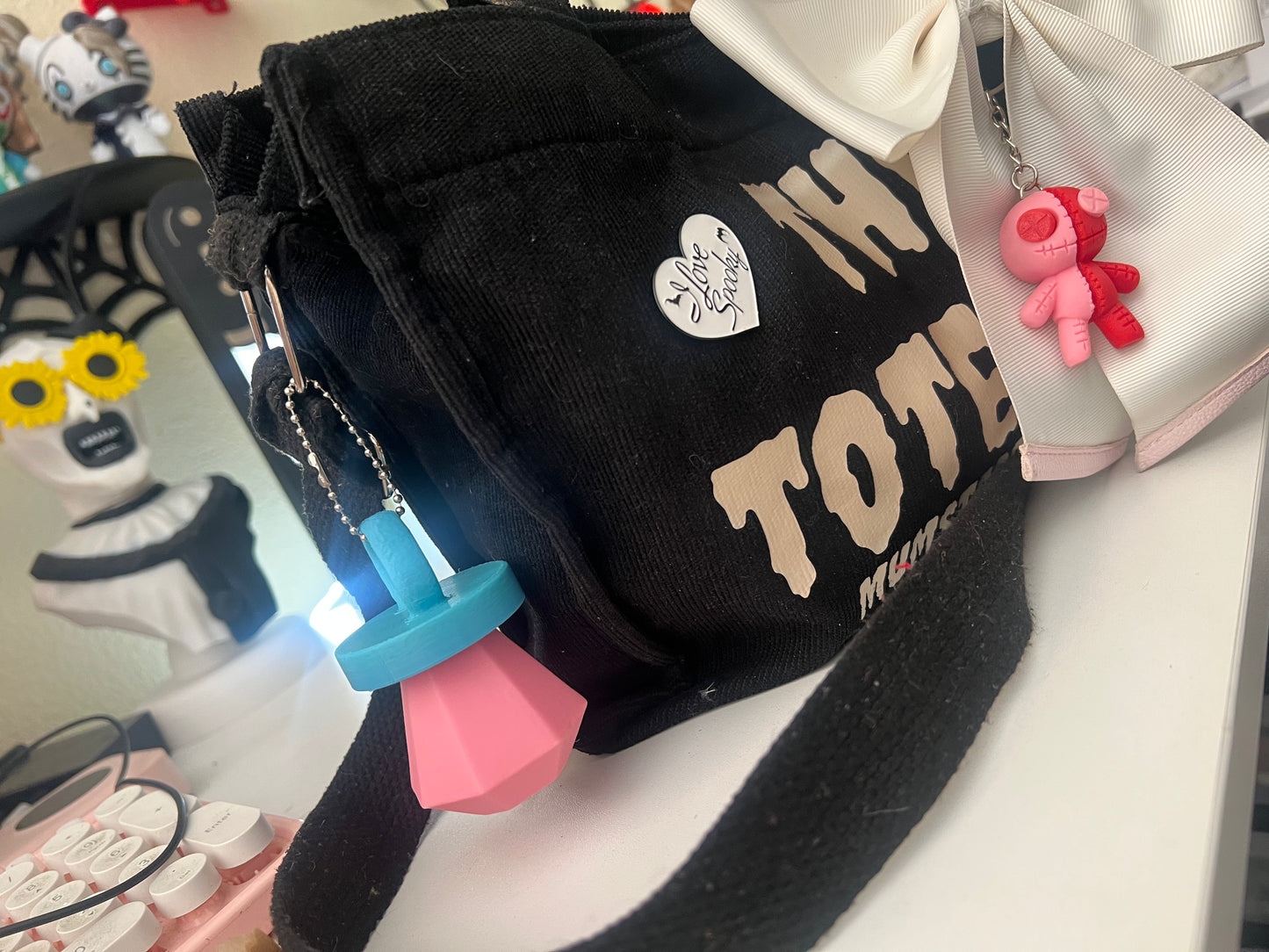 Ring pop Clicker keychain