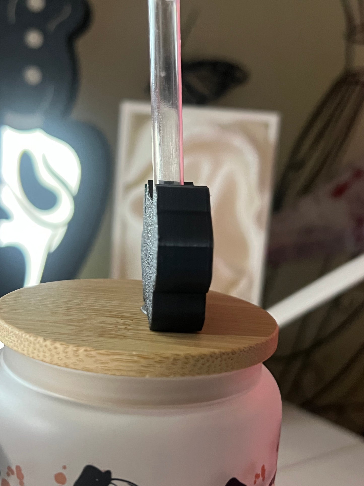 Elder Emo Straw topper