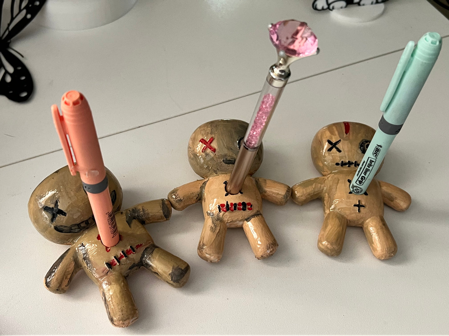 voodoo pen holder