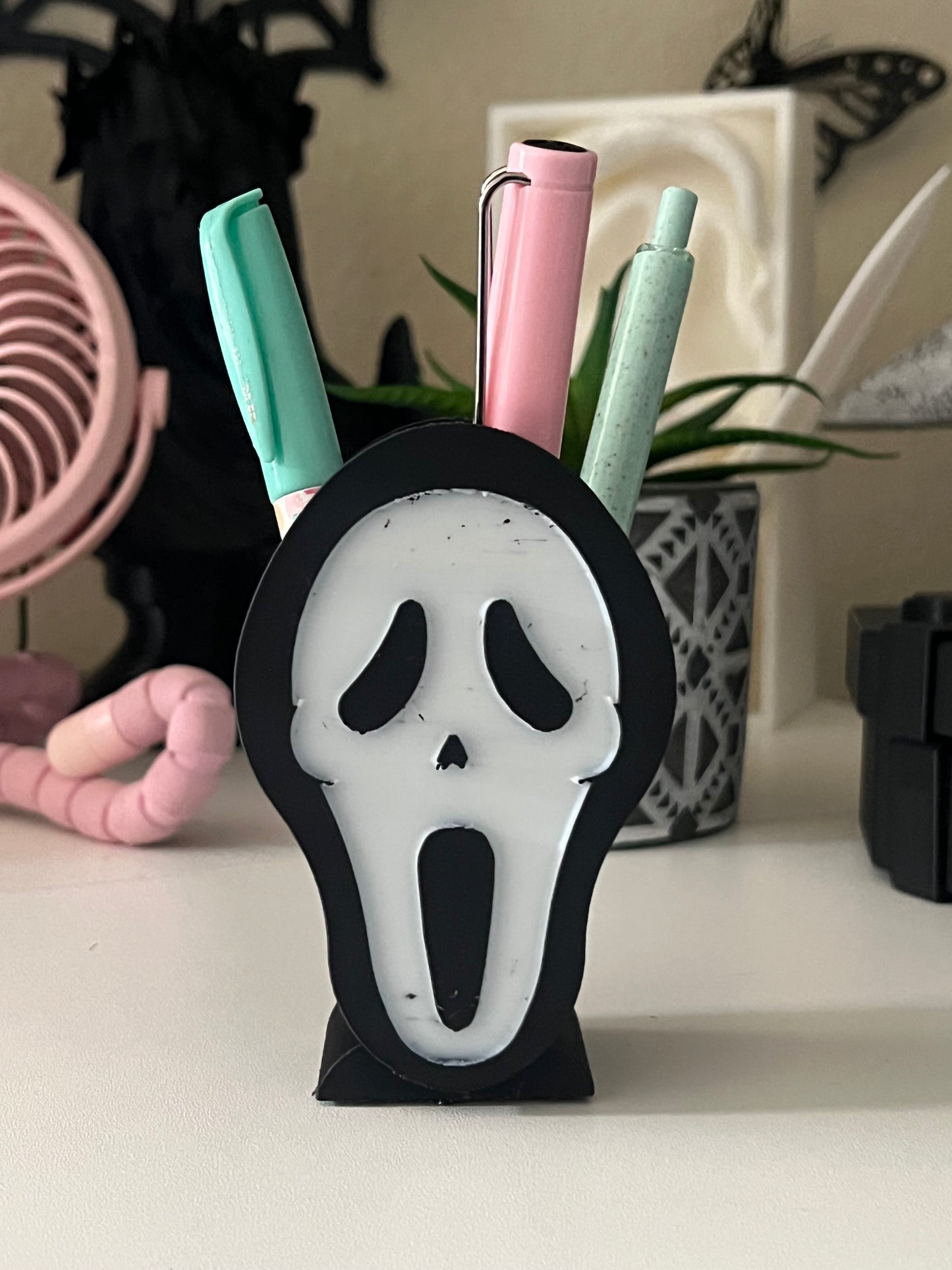 GF pen holder