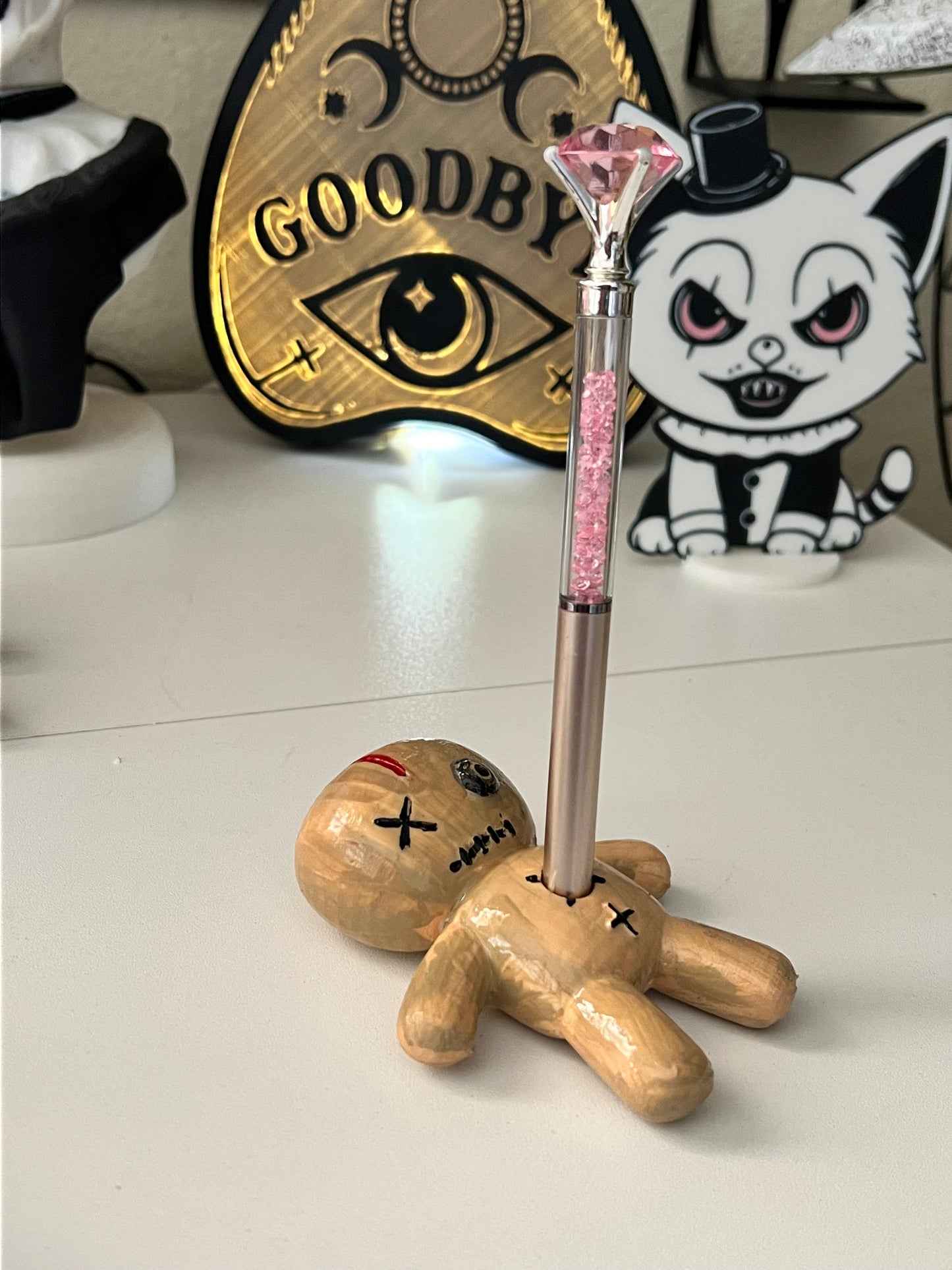 voodoo pen holder
