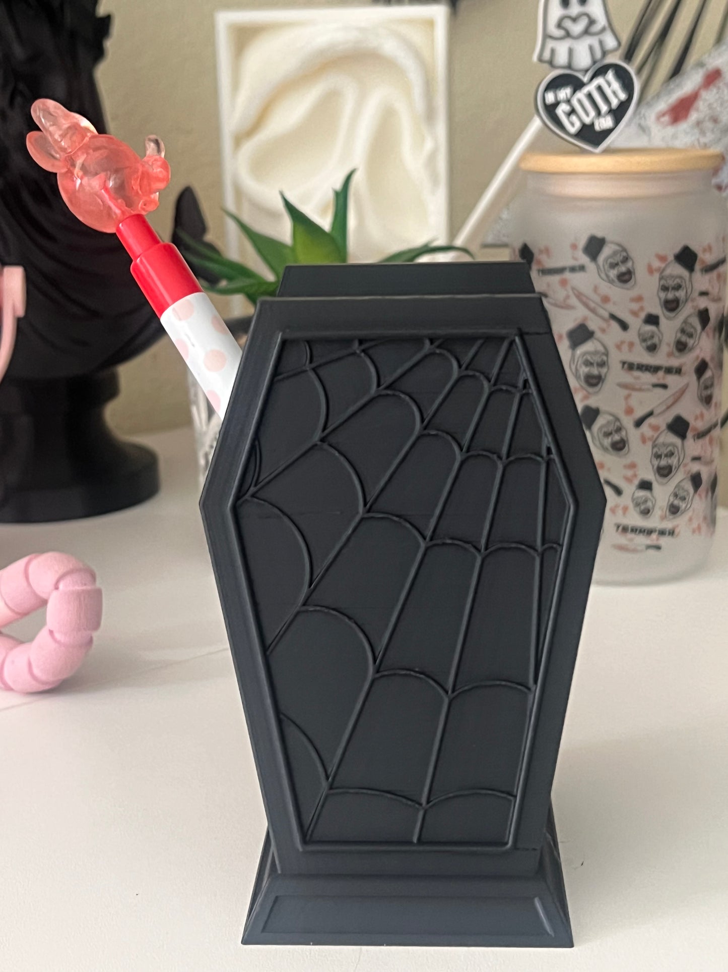 Coffin pen holder