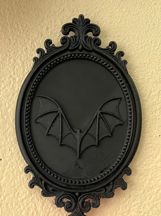 Black bat frame