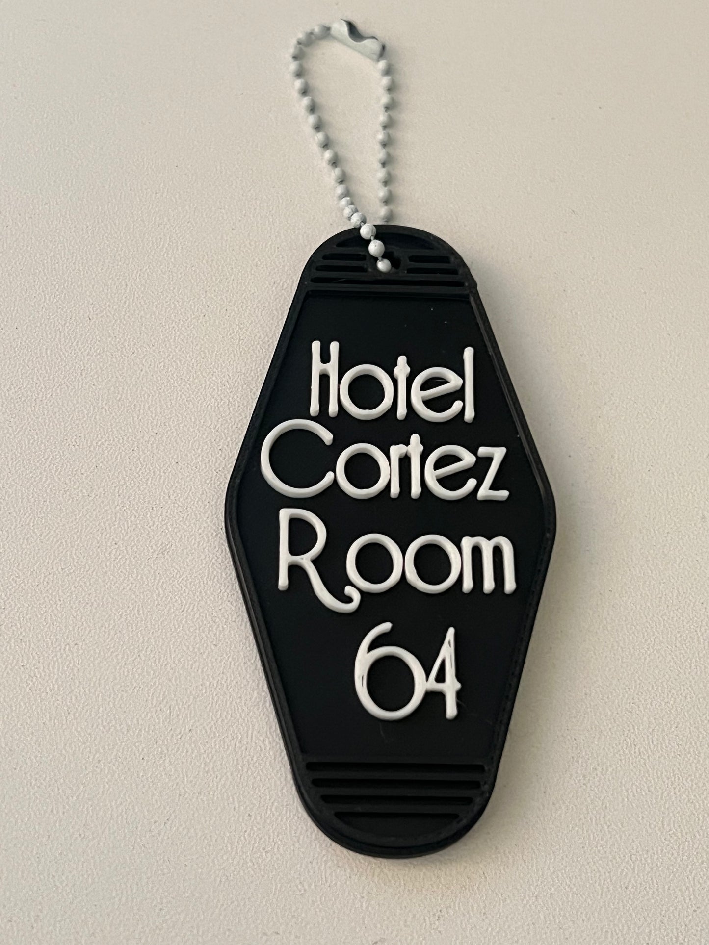 Retro motel keychain